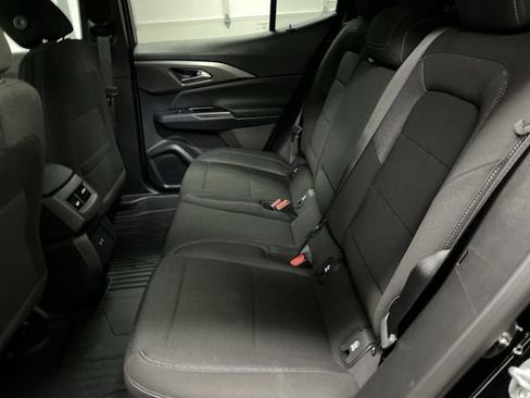 New 2026 Chevrolet Equinox EV LT image 24