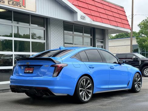 Used 2022 Cadillac CT5 V Blackwing w/ Parking Package RWD image 3