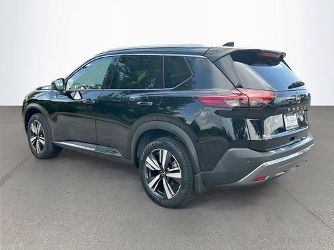Used 2023 Nissan Rogue SL w/ SL Premium Package FWD image 6