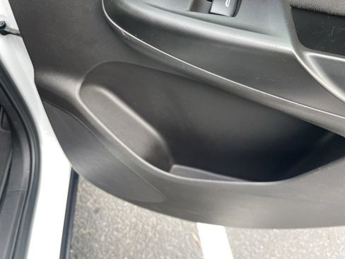 Used 2022 Chevrolet Bolt EUV LT FWD image 56