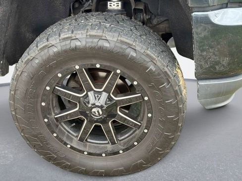 Used 2017 Chevrolet Silverado 1500 LTZ Z71 image 5