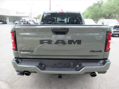 New 2026 RAM 1500 Laramie AWD/4WD image 6