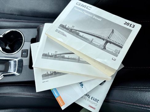 Used 2013 GMC Terrain SLE image 38