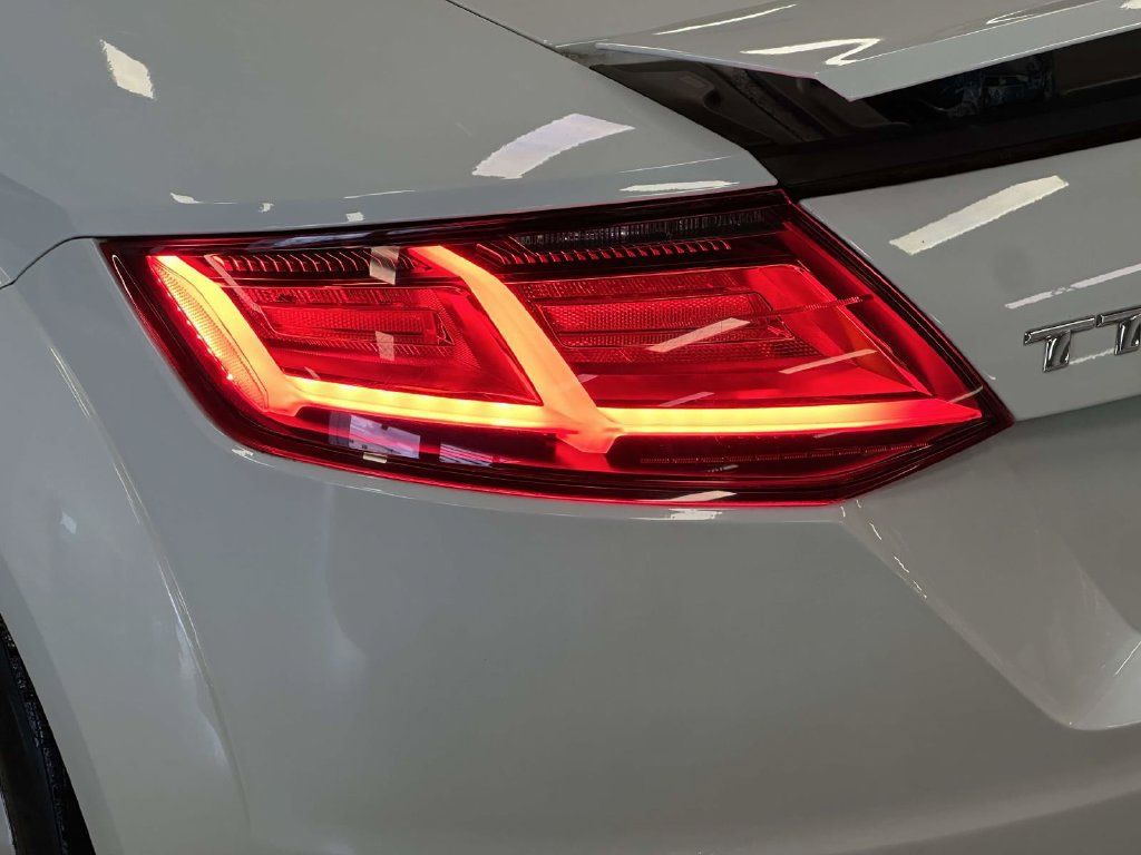 Used 2018 Audi TT 2.0T w/ Technology Package AWD/4WD image 13