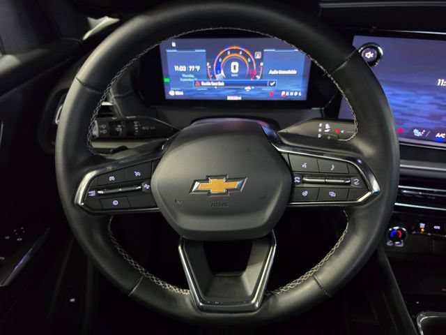Used 2026 Chevrolet Traverse LT FWD image 35