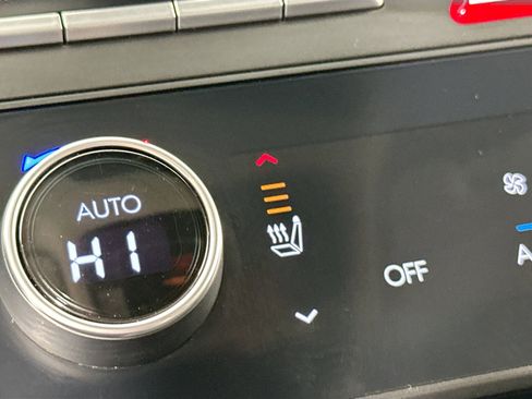 Used 2024 Hyundai Sonata SEL image 19