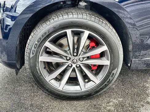 Used 2025 Jaguar F-PACE R-Dynamic S image 10