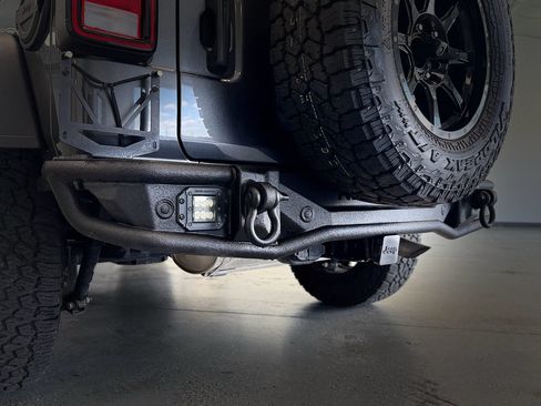 Used 2022 Jeep Wrangler Sport AWD/4WD image 24