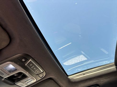 Used 2020 Kia Telluride SX w/ SX Prestige Package AWD/4WD image 4