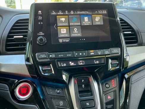 Certified 2022 Honda Odyssey Touring image 38