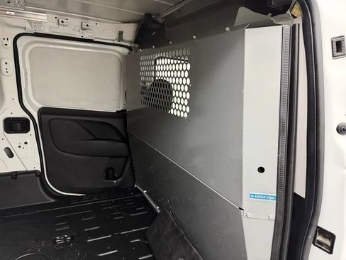 Used 2020 RAM ProMaster City Tradesman FWD image 17