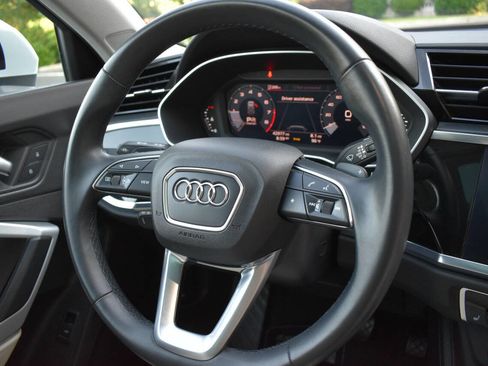 Used 2021 Audi Q3 2.0T Premium w/ Convenience Package AWD/4WD image 25