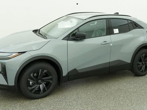 New 2026 Toyota C-HR AWD/4WD image 5
