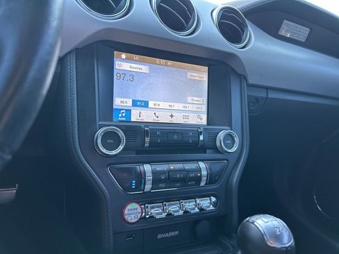 Used 2016 Ford Mustang GT Premium image 28