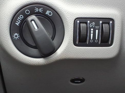 Used 2013 Dodge Dart SXT image 16