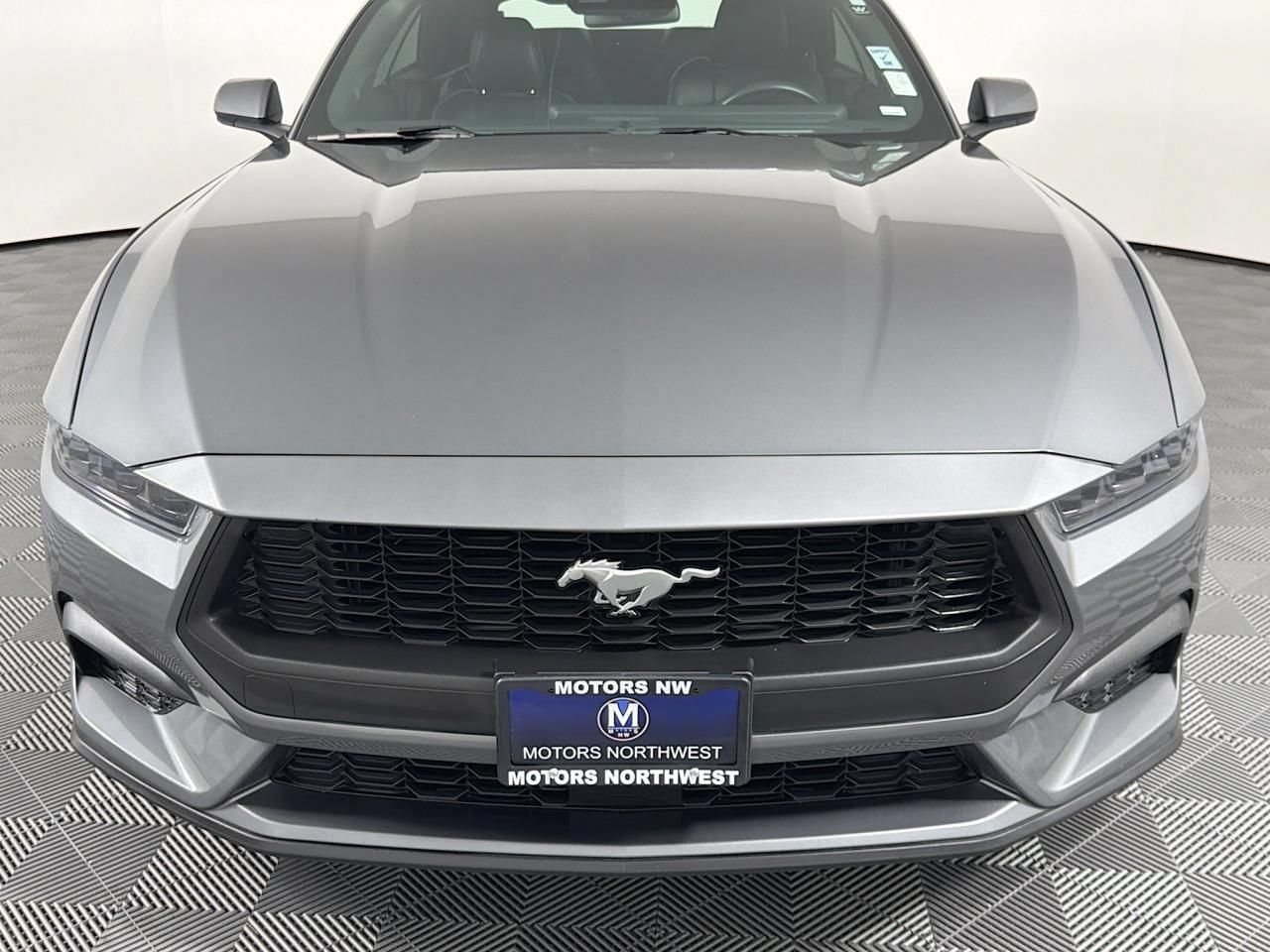 Used 2025 Ford Mustang Premium RWD image 2