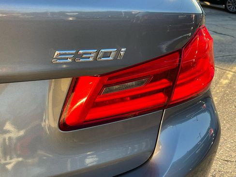 Used 2018 BMW 530i xDrive 530i xDrive w/ Premium Package image 20