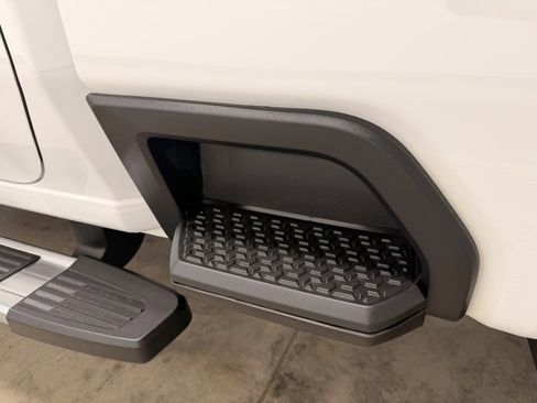 Used 2024 GMC Sierra 2500 Denali w/ Denali Reserve Package image 14