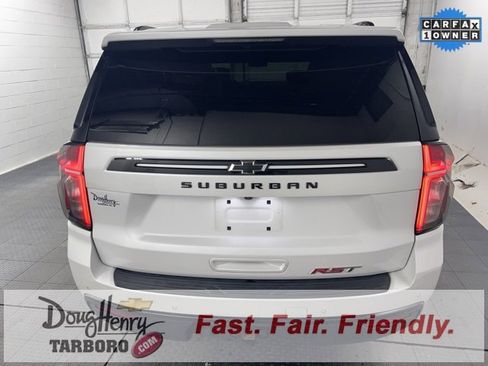 Used 2023 Chevrolet Suburban RST w/ Luxury Package image 9