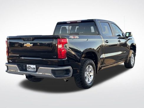 Used 2021 Chevrolet Silverado 1500 LT w/ Convenience Package II image 7