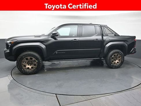 Certified 2025 Toyota Tacoma Trailhunter image 2