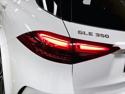 Certified 2026 Mercedes-Benz GLE 350 4MATIC image 29