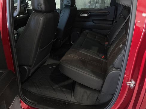 Used 2023 Chevrolet Silverado 1500 High Country w/ High Country Premium Package image 18