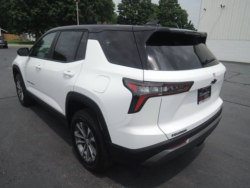 New 2026 Chevrolet Equinox LT w/ Convenience Package II image 7