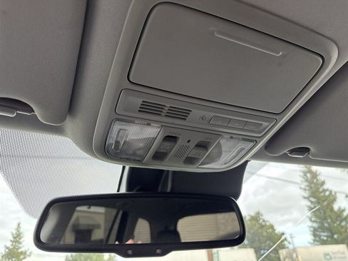 Used 2016 Honda Pilot Touring image 53