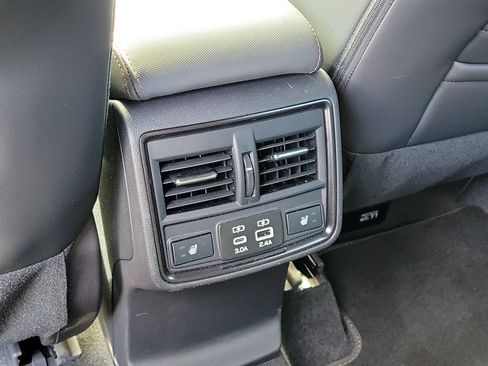 Used 2026 Subaru Forester Touring AWD/4WD image 15