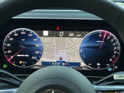 Used 2025 Mercedes-Benz GLC 63 AMG S image 15