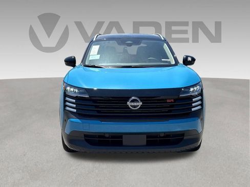 New 2026 Nissan Kicks SR FWD image 2