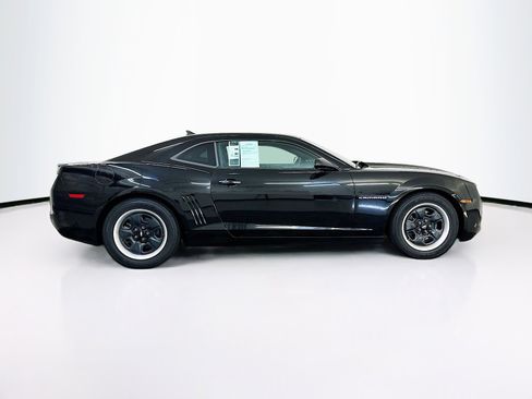 Used 2013 Chevrolet Camaro LS RWD image 10