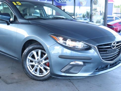Used 2015 MAZDA MAZDA3 i Sport FWD image 2