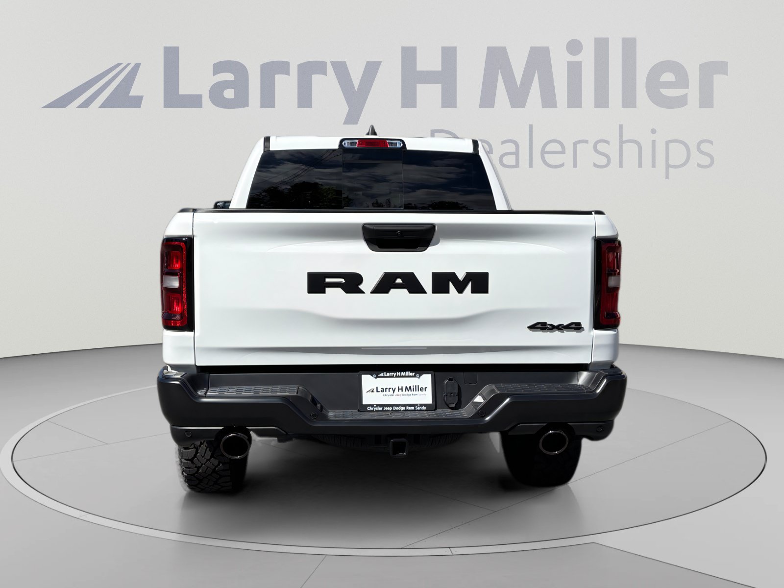 New 2026 RAM 1500 Warlock AWD/4WD image 4