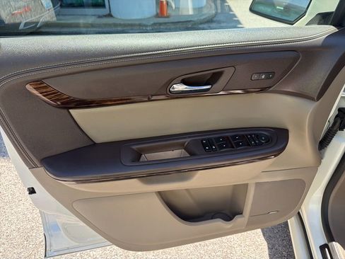 Used 2015 GMC Acadia Denali FWD image 15