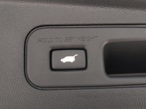 Used 2026 Acura MDX SH-AWD image 11