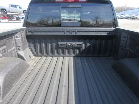 New 2026 GMC Sierra 1500 AT4X w/ AT4X AEV Edition AWD/4WD image 6