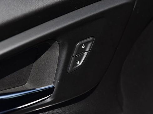 Used 2024 Chevrolet Malibu LT FWD image 9