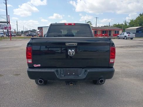 Used 2014 RAM 1500 Express AWD/4WD image 4