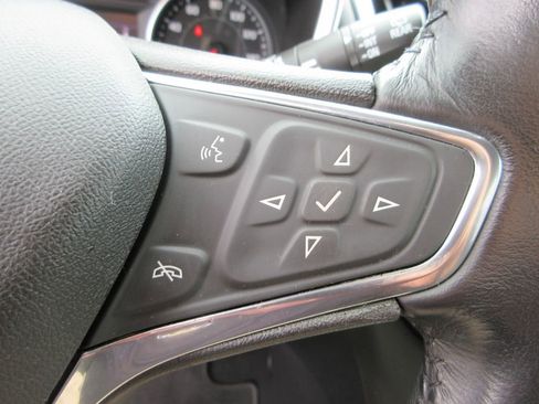 Certified 2019 Chevrolet Equinox LT FWD image 26