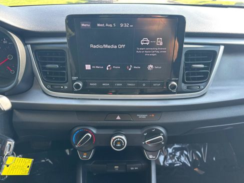 Used 2023 Kia Rio S FWD image 16