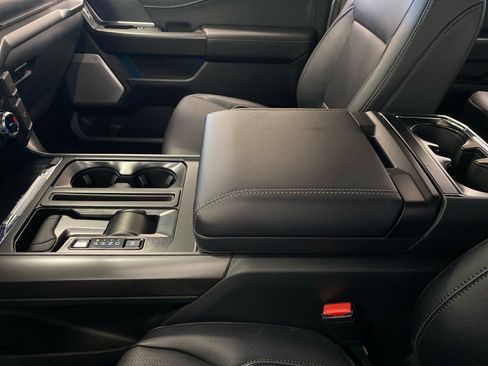 New 2025 Ford F150 Lariat w/ Equipment Group 502A High image 27