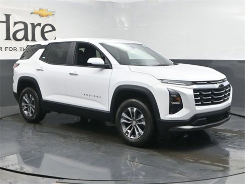 New 2026 Chevrolet Equinox LT w/ LPO, Floor Liner Package image 6