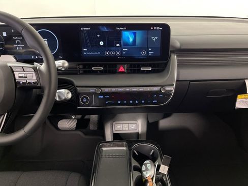 New 2026 Hyundai Ioniq 5 SE image 16