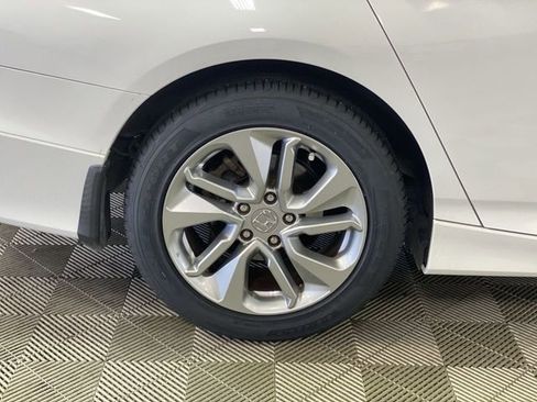 Used 2020 Honda Accord LX image 36