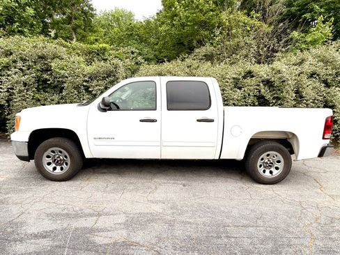 Used 2010 GMC Sierra 1500 SL RWD image 1