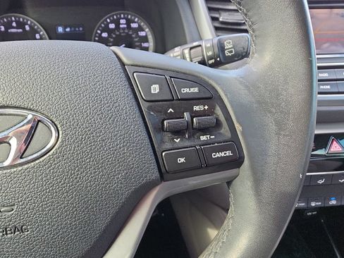 Used 2017 Hyundai Tucson Sport FWD image 20