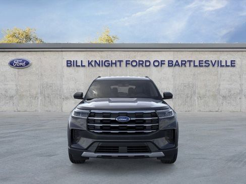 New 2026 Ford Explorer Active RWD image 7