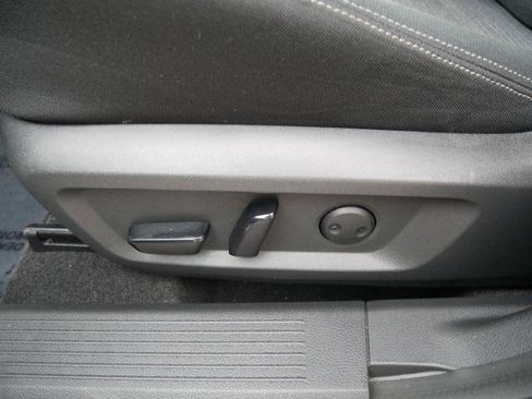 Certified 2021 Nissan Rogue SV image 15